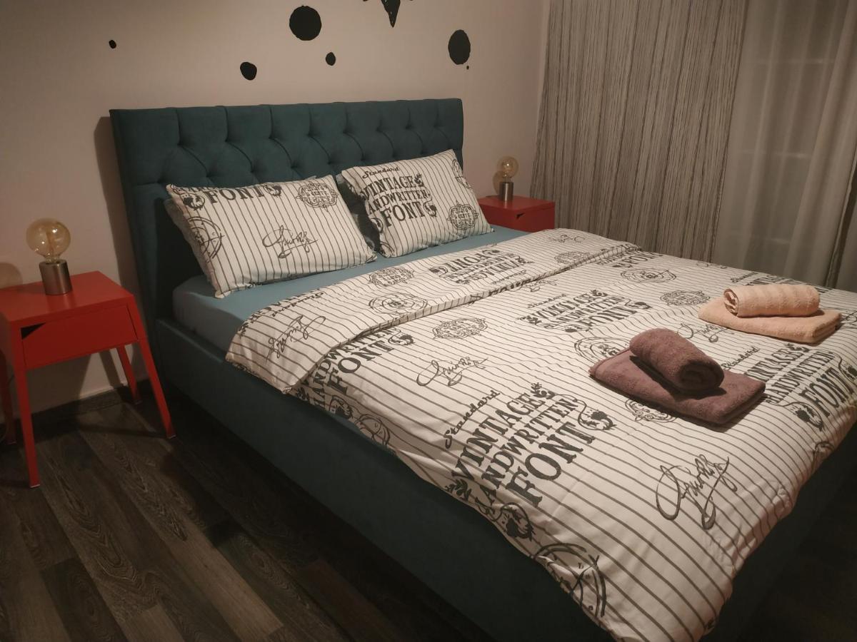 Cozy Apartment Near Metro Station Agia Marina Athena Bagian luar foto