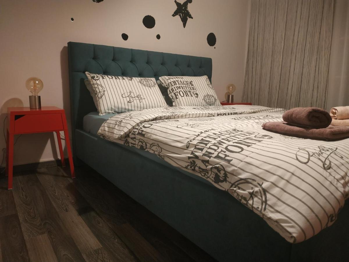 Cozy Apartment Near Metro Station Agia Marina Athena Bagian luar foto